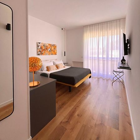 レッチェ Binario9 Bed & Breakfast エクステリア 写真