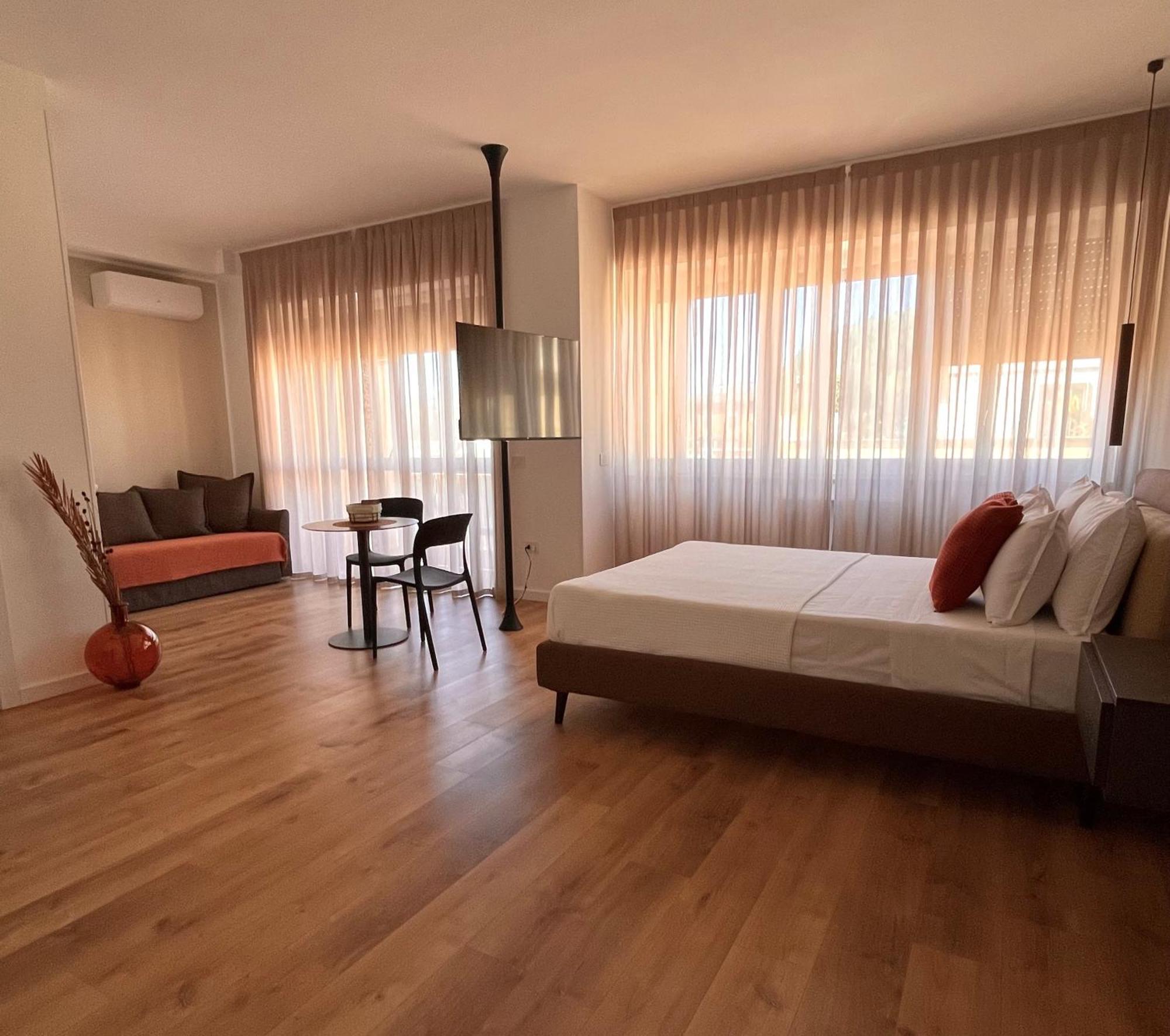 レッチェ Binario9 Bed & Breakfast エクステリア 写真