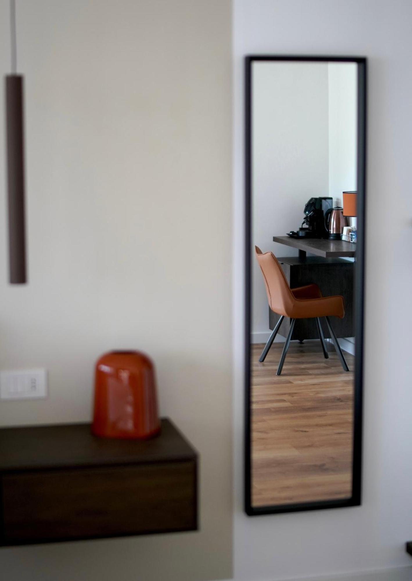 レッチェ Binario9 Bed & Breakfast エクステリア 写真